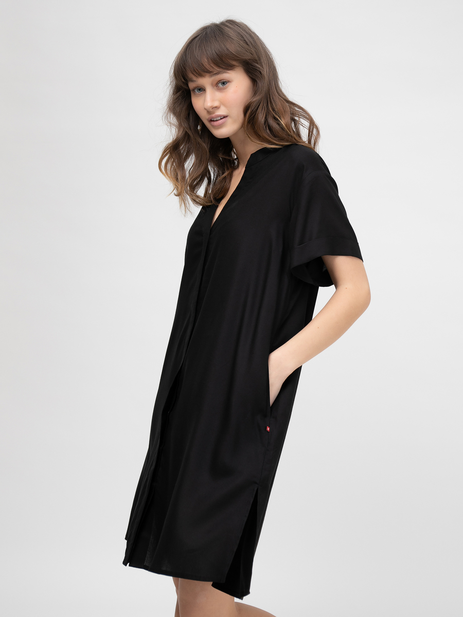 Zwiewna sukienka damska oversize czarna Luminia 906 BIG STAR