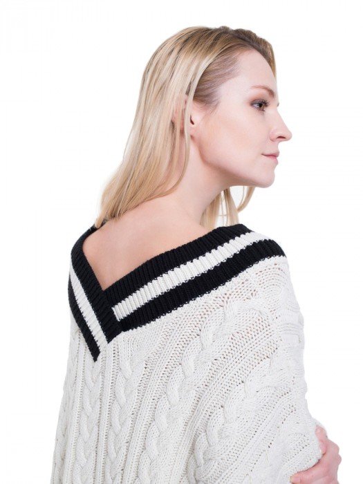 Swetry damskie oversize, ze stójką i z golfem Swetry damskie oversize, ze stójką i z golfem