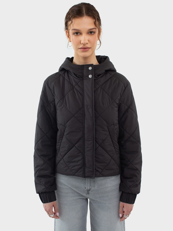 Kurtka damska pikowana z kapturem przejściowa czarna Pery 906