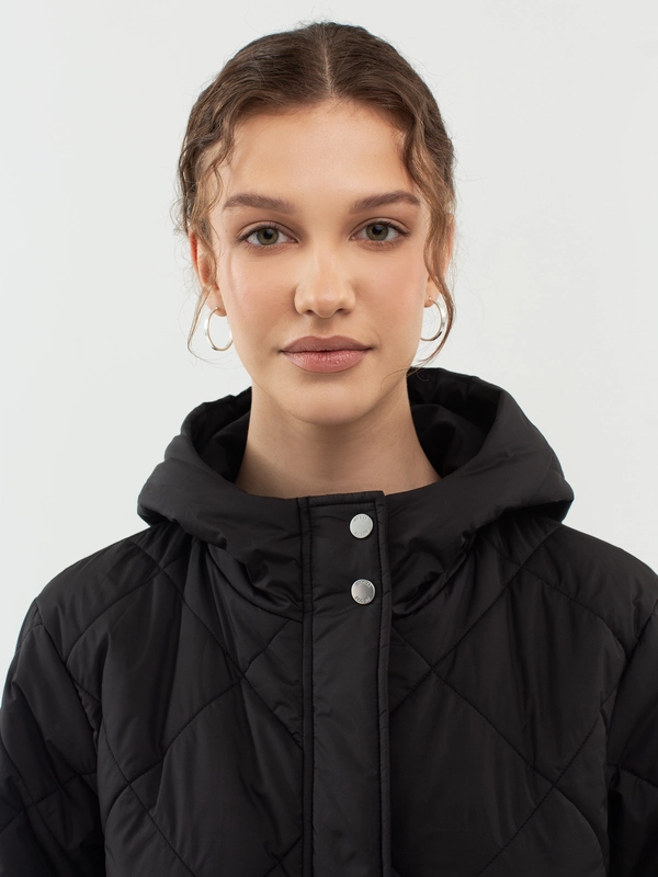 Kurtka damska pikowana z kapturem przejściowa czarna Pery 906