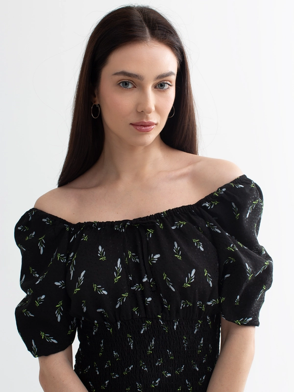 Bluzka damska z wiskozy z bufiastymi rękawami czarna Onega 906