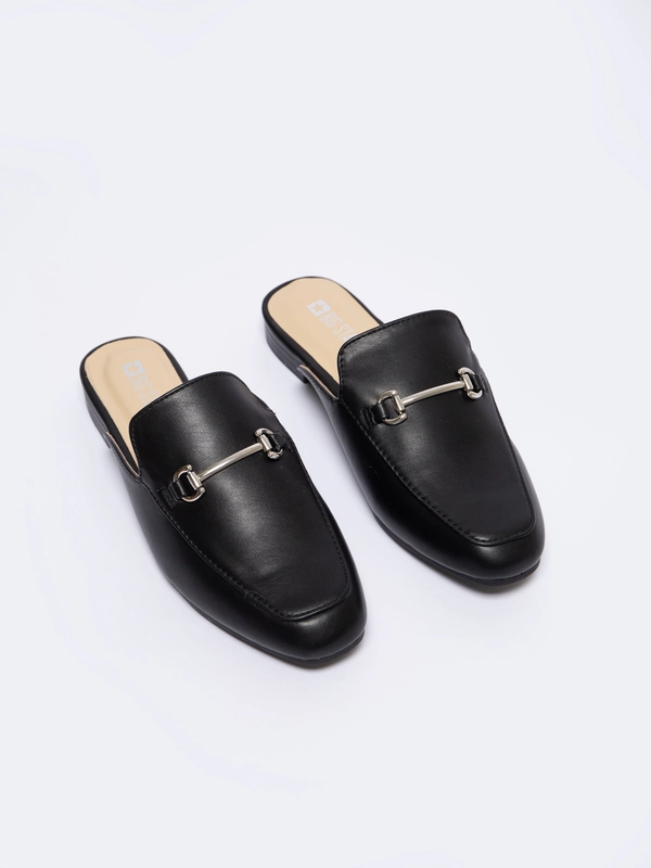 Klapki damskie eleganckie czarne NN274A076 906