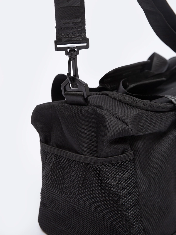 Torba sportowa unisex czarna NN574193 906