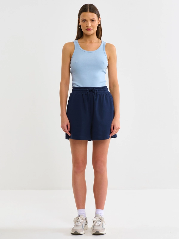 Koszulka damska na ramiączkach prążkowana błękitna Aurela 400