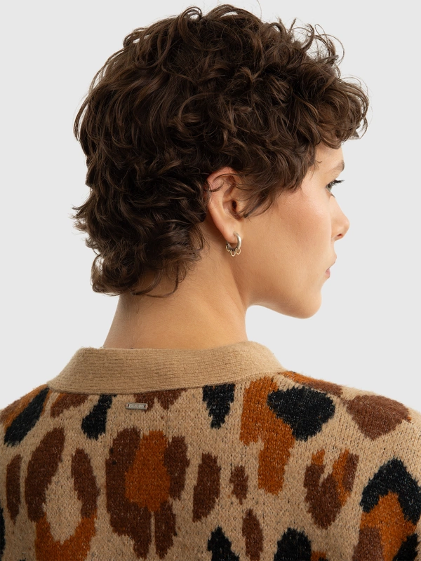 Sweter damski typu kardigan z motywem zwierzęcym brązowy Pantira 000