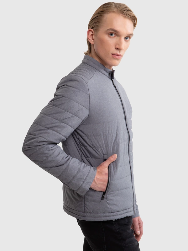 Kurtka męska typu biker z wypełnieniem z recyklingu szara Jonoto 902