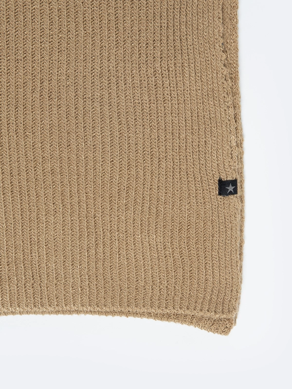 Szalik beżowy Estanili 801