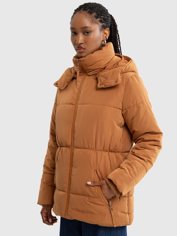 Kurtka damska pikowana z kapturem brązowa Mirake 802