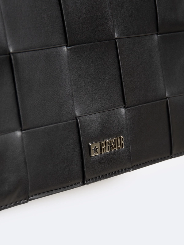 Torebka damska typu crossbody czarna OO574095 906