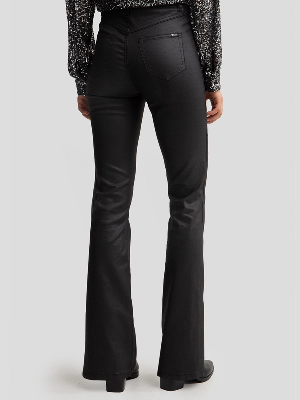 Jeansy damskie bootcut z rozcięciami woskowane czarne Blake 924