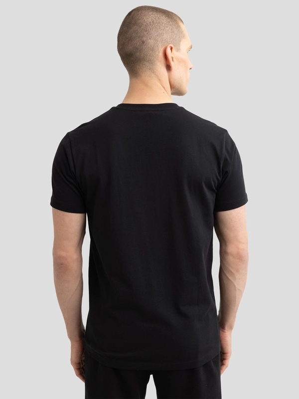 Koszulka męska z niewielkim nadrukiem na piersi czarna Orpion 906