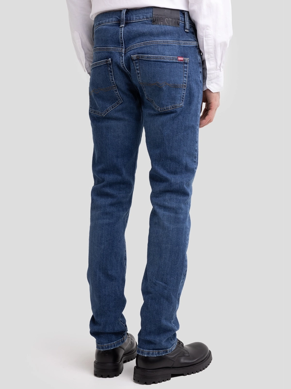 Jeansy męskie dopasowane niebieskie Martin 553