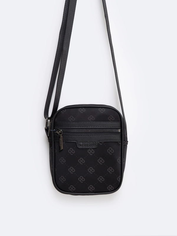 Torebka męska na pasku z monogramem czarna Harumen 906