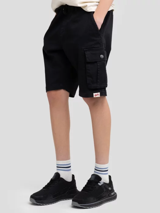Szorty chłopięce dresowe z kieszeniami cargo czarne Sheldon 906