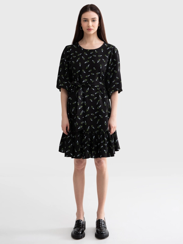 Sukienka damska z wiskozy z motywem kwiatowym czarna Bryana 906