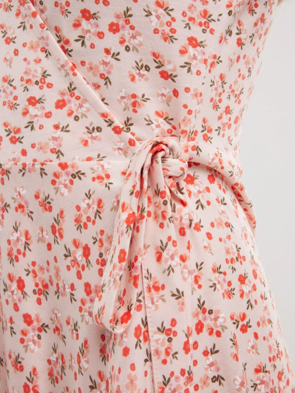 Sukienka damska mini kopertowa z motywem kwiatowym różowa Rihatana 601