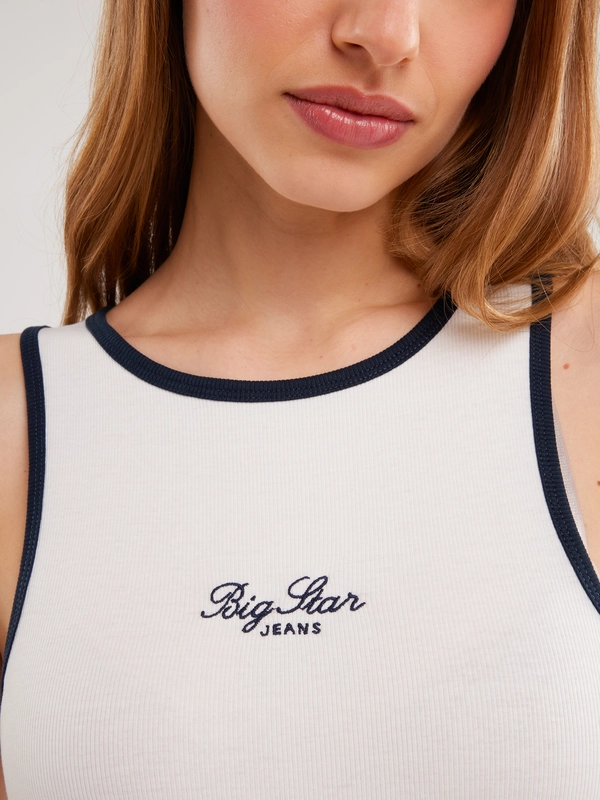 Koszulka damska slim na ramiączkach z kontrastowym wykończeniem biała Arisa 100