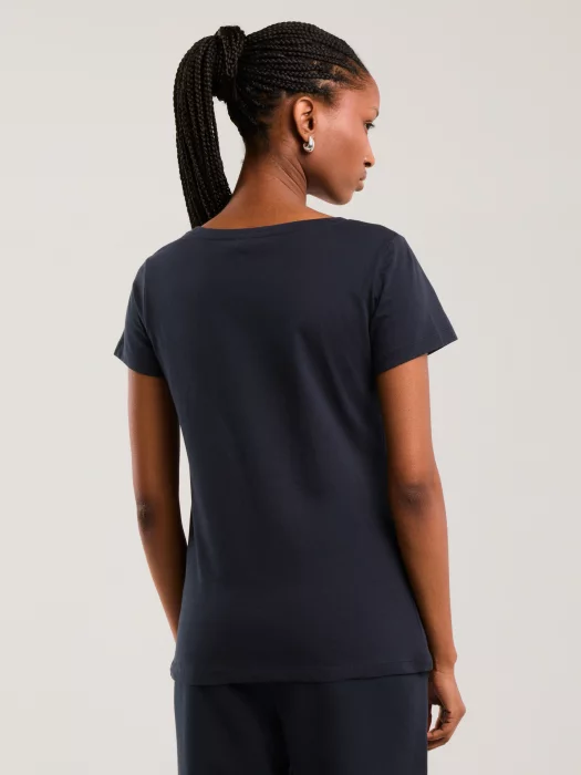 Koszulka damska o klasycznym kroju granatowa Brunona 403