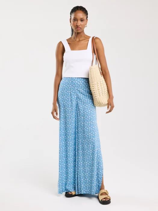 Spodnie damskie wide z wiskozy z motywem kwiatowym niebieskie Bohimi 402