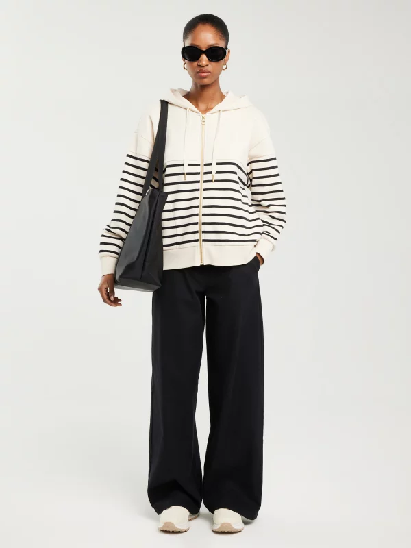 Bluza damska z kapturem rozpinana w paski kremowa Selina 103