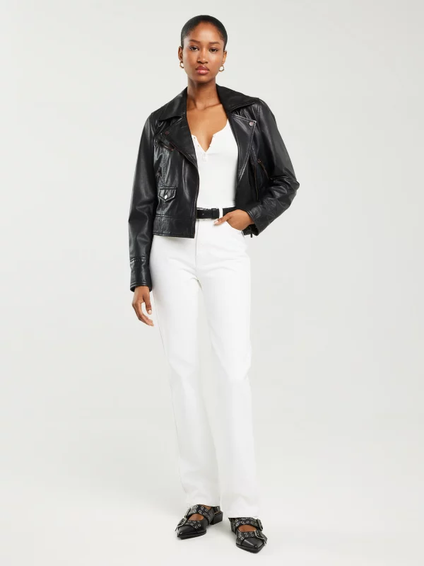 Jeansy damskie z prostą nogawką białe Winona 101