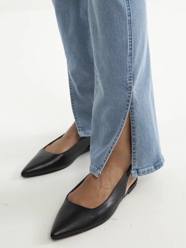 Jeansy damskie bootcut z rozcięciami jasnoniebieskie Blake 219