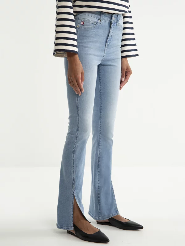 Jeansy damskie bootcut z rozcięciami jasnoniebieskie Blake 219
