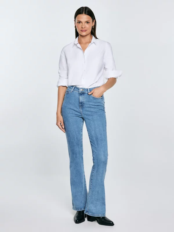 Jeansy damskie z rozszerzaną nogawką jasnoniebieskie Clara Flare 158