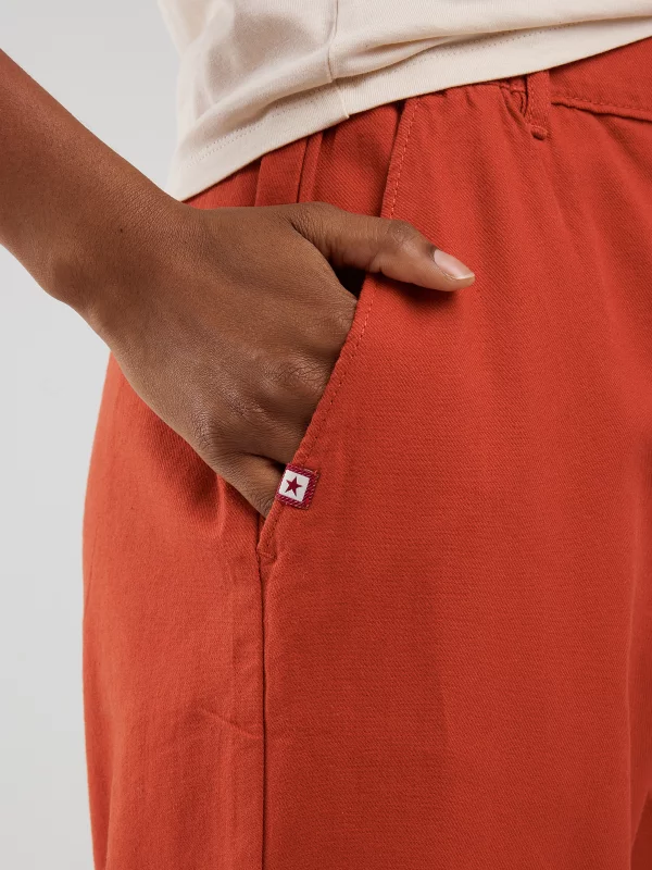 Spodnie damskie z szeroką nogawką z dodatkiem lnu ceglano-czerwone Malu 704