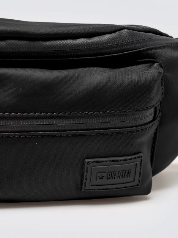 Saszetka męska typu nerka czarna Tizanor 906