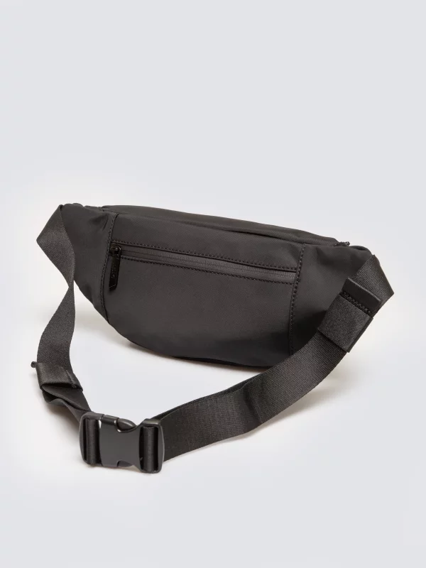 Saszetka męska typu nerka czarna Tizanor 906