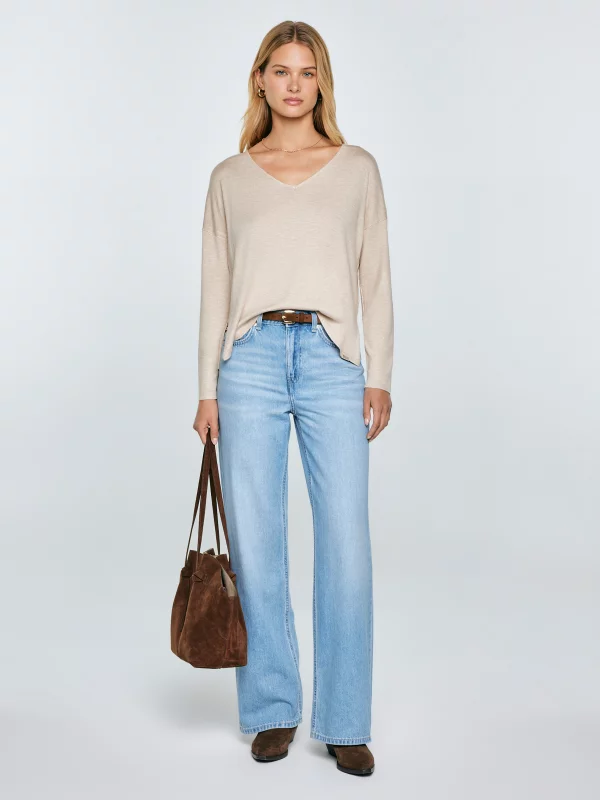 Sweter damski z wiskozy beżowy Faustii 801