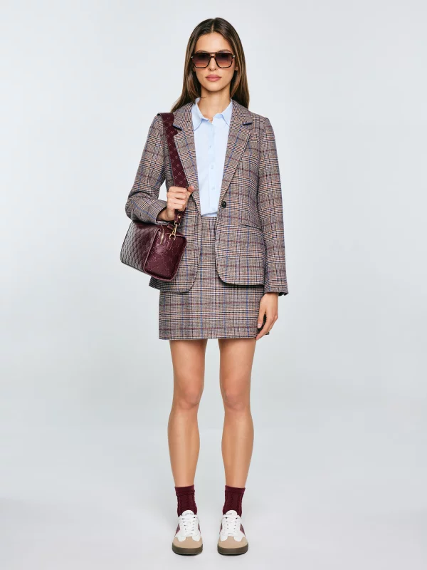 Skarpety damskie z wiskozą z warkoczowym splotem bordowe Brajda 604