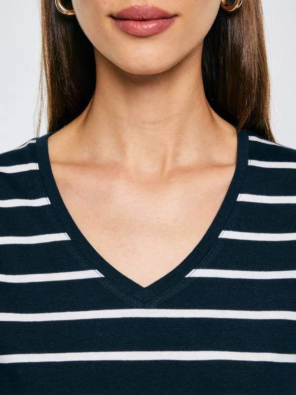 Koszulka damska z dekoltem v-neck w paski granatowa Retina 403