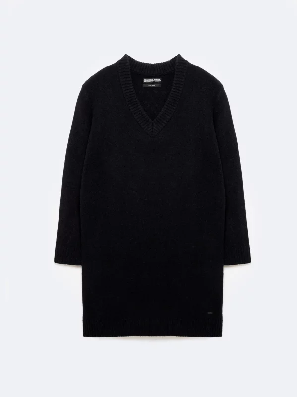 Sukienka damska dzianinowa z dodatkiem wełny czarna Julita 906