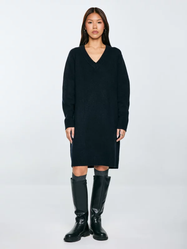 Sukienka damska dzianinowa z dodatkiem wełny czarna Julita 906