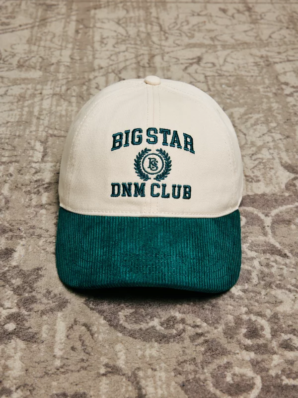 Czapka damska z daszkiem z haftem kremowa Adrienne 103