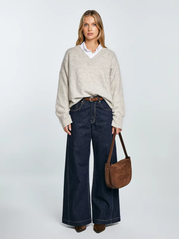 Sweter damski v-neck oversize z dodatkiem wełny beżowy Violina 801