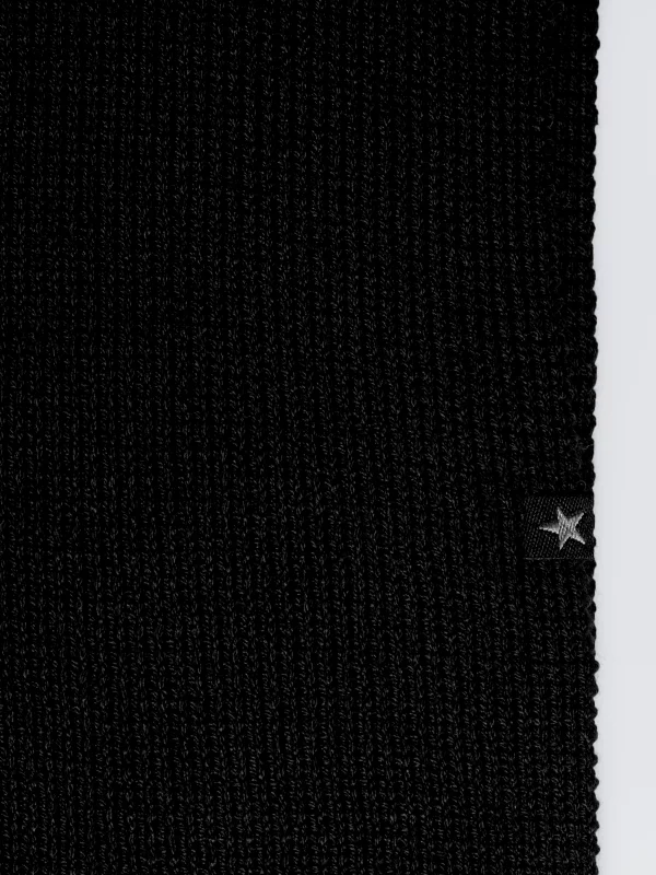 Szal dzianinowy czarny Estanilan 906/ Mesianil 906