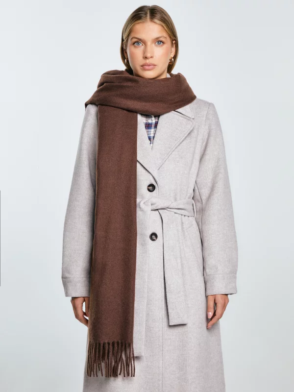 Szal damski z frędzlami brązowy Herynias 804