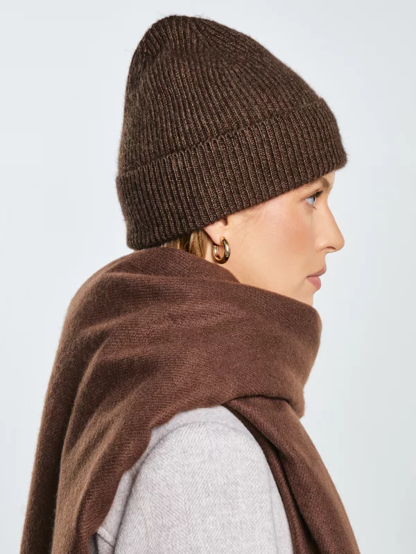 Czapka damska brązowa Herynia 804