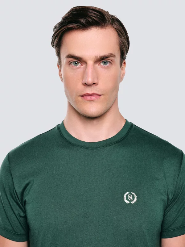 Koszulka męska z haftem na piersi zielona Keral 304