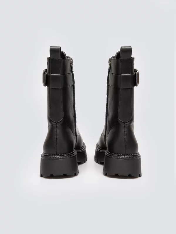 Trapery damskie ze skóry ekologicznej czarne OO274137 906