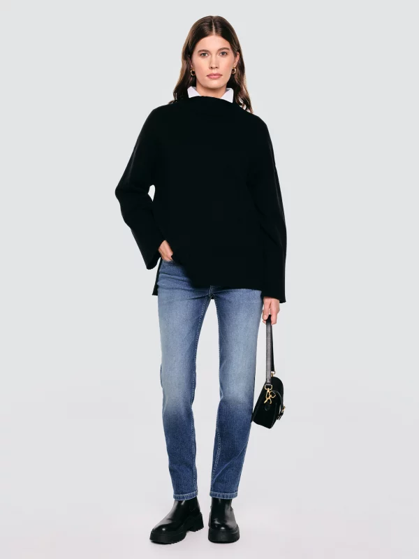 Sweter damski ze stójką oversize czarny Siena 906