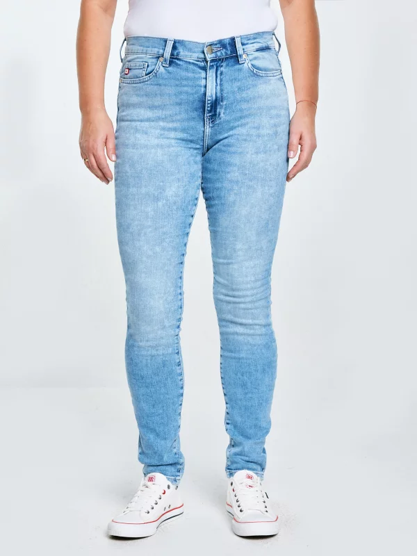 Jeansy damskie skinny marmurkowe jasnoniebieskie Adela 138