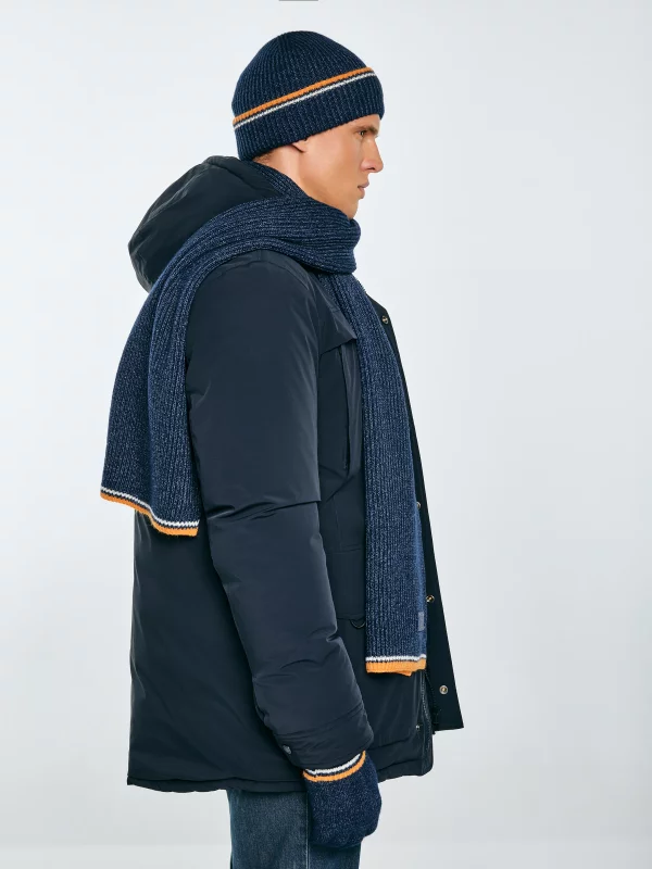 Szalik męski z kolorowym akcentem granatowy Wandegors 404