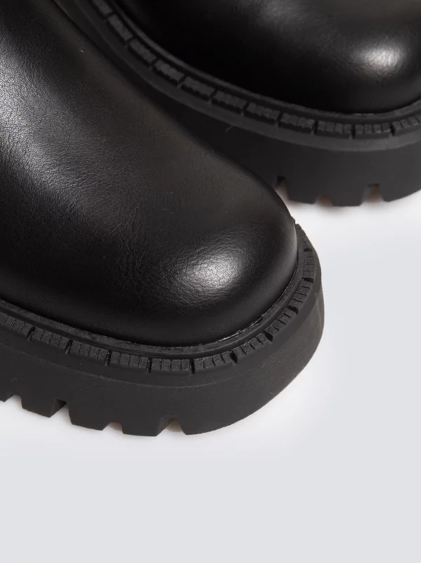 Botki damskie ze skóry ekologicznej czarne OO274167 906