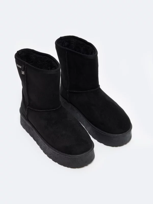 Śniegowce damskie na podwyższonej podeszwie wsuwane czarne OO274898 906