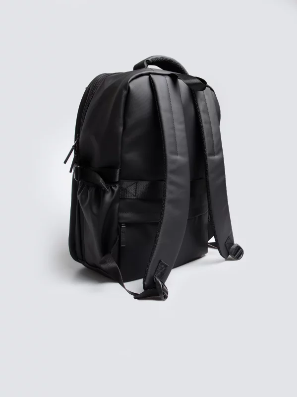 Plecak czarny Ricardo 906