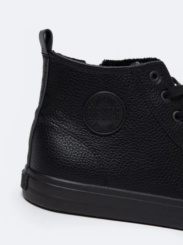 Trampki męskie wysokie ze skóry ekologicznej czarne MM174012 906